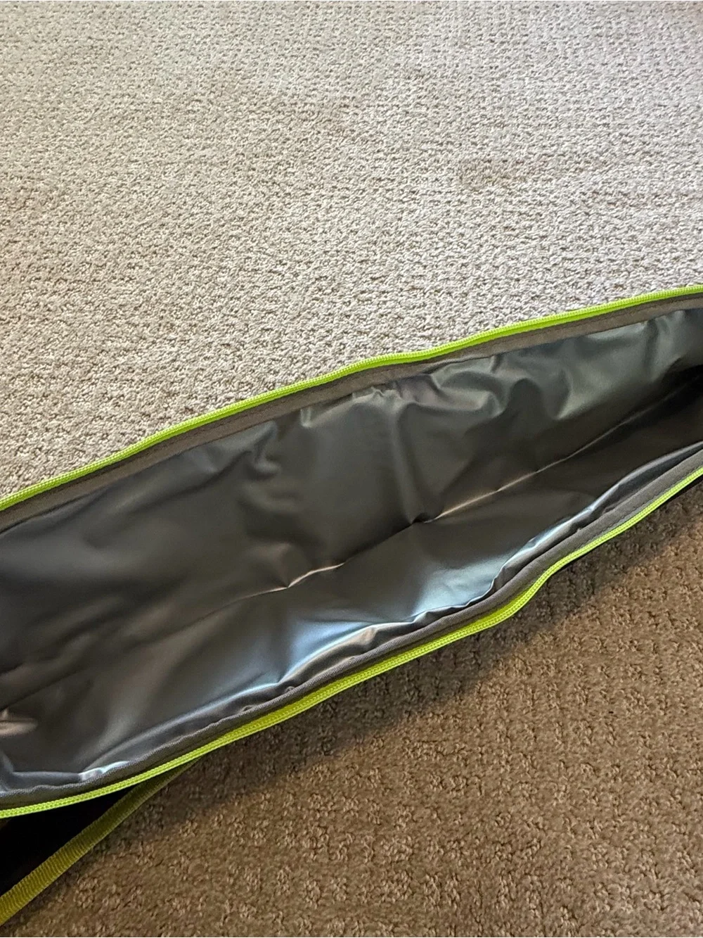 Black Yellow Insulated 6 Pack Beer Soda Cooler Tube Sleeve Shoulder Strap Travel